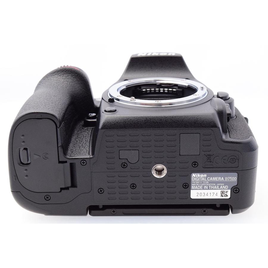 ニコン Nikon D7500 ボディ |  | 03