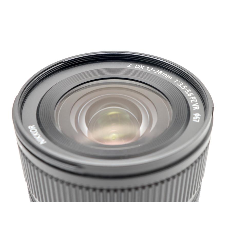 ニコン NIKKOR Z DX 12-28mm f/3.5-5.6 PZ VR |  | 09