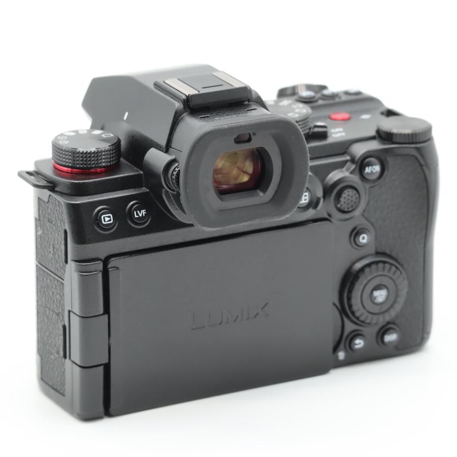 パナソニック Panasonic ルミックス G9? ボディ ブラック DC-G9M2 |  | 04