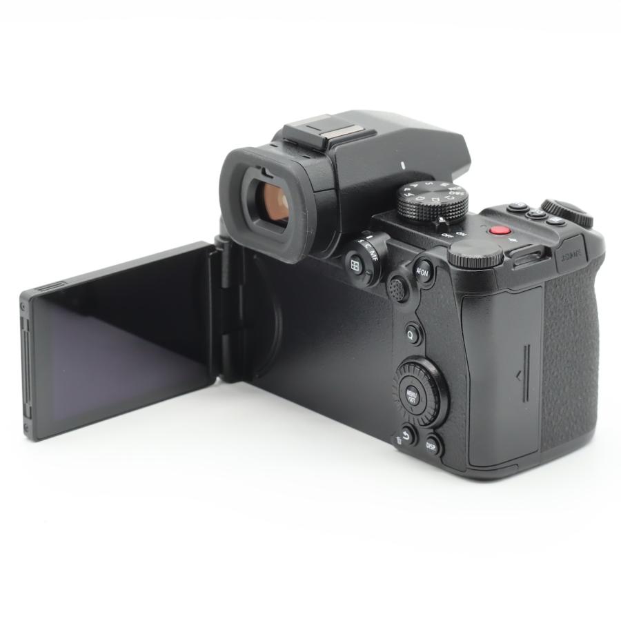 パナソニック Panasonic ルミックス G9? ボディ ブラック DC-G9M2 |  | 05