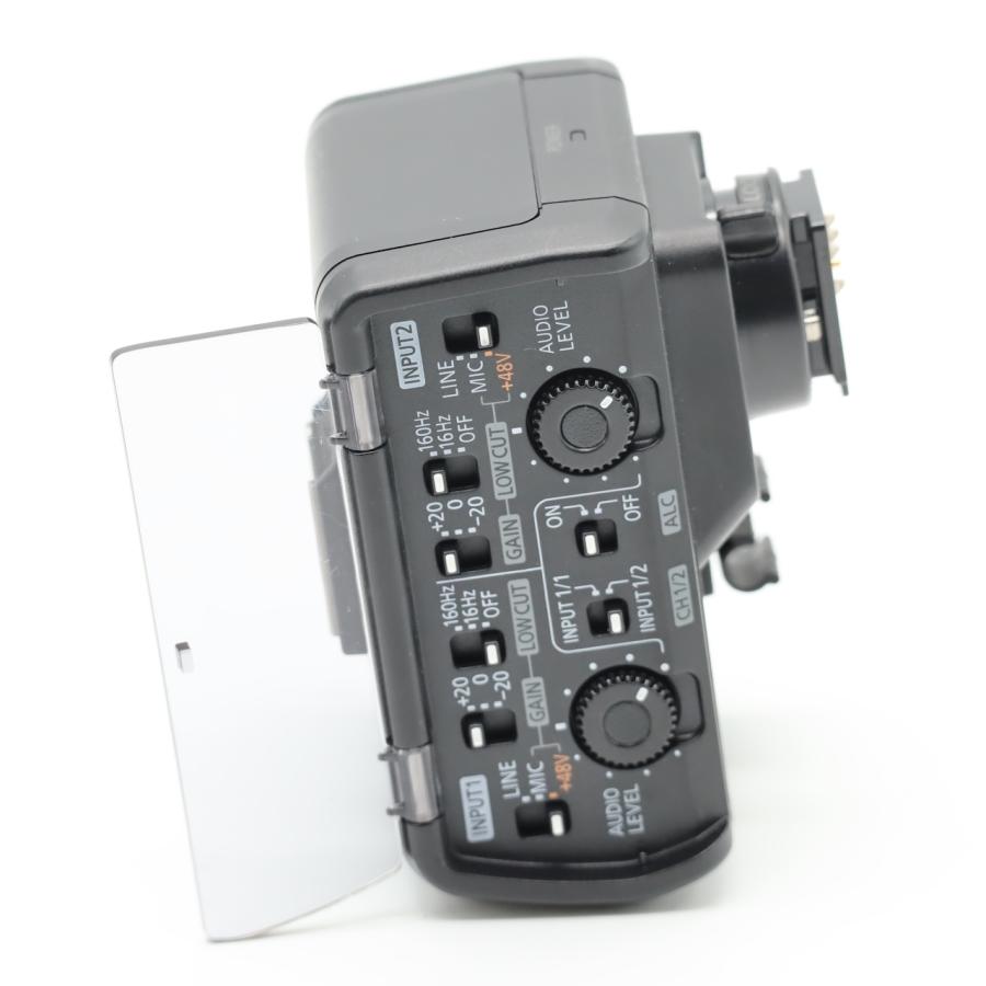 Panasonic DMW-XLR1 XLRマイクロホンアダプター |  | 01