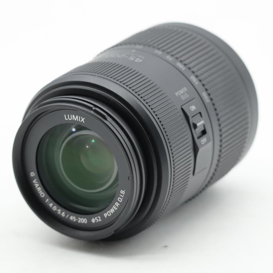 パナソニック Panasonic ルミックス G VARIO 45-200mm/F4.0-5.6 II ASPH. /POWER O.I.S. H-FSA45200 |  | 01