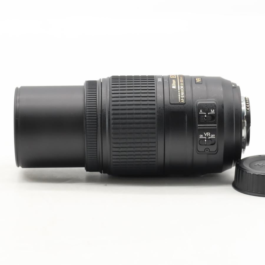 ニコン Nikon AF-S DX NIKKOR 55-300mm f/4.5-5.6G ED VR |  | 05