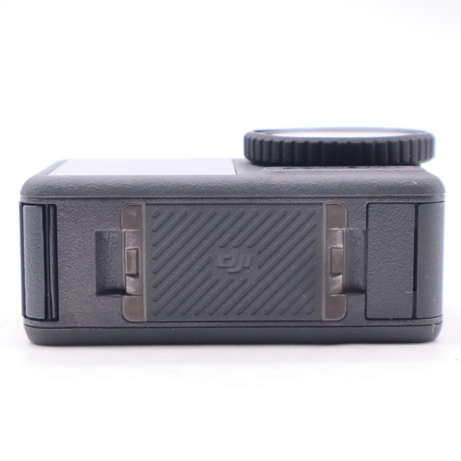 DJI Osmo Action 3 スタンダードコンボ |  | 03