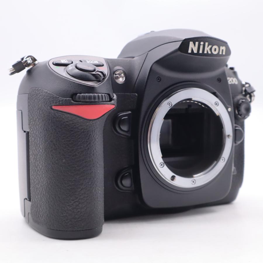 ニコン Nikon デジタル一眼レフカメラ D200 ボディ本体 |  | 01