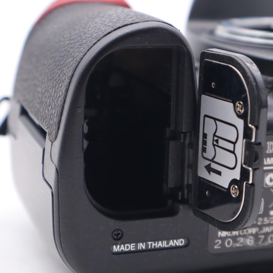 ニコン Nikon デジタル一眼レフカメラ D200 ボディ本体 |  | 09