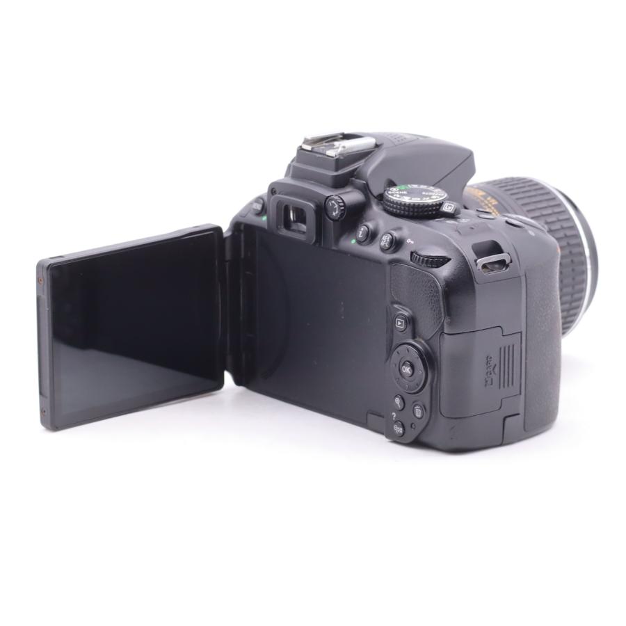 ニコン Nikon デジタル一眼レフカメラ D5300 ダブルズームキット ブラック |  | 05