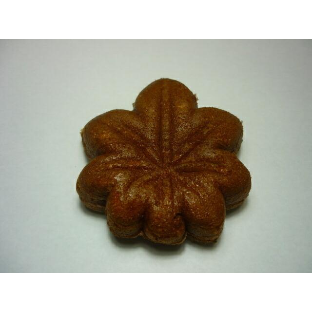 [三矢の和菓子]　もみじ焼き　16ｇ　犬用 |  | 01