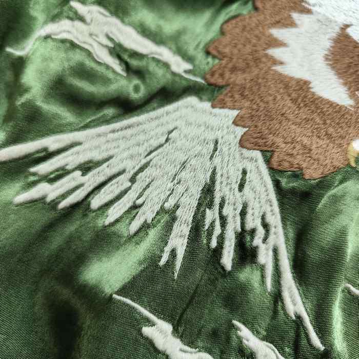 絡繰魂 鷹柄 ALL 振り刺繍 オーバーダイ加工 リバーシブルスカジャン