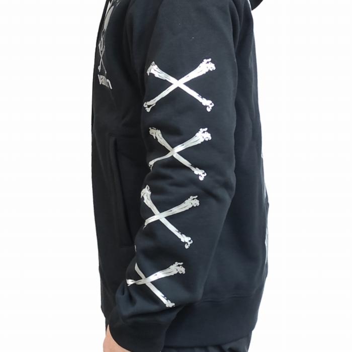 VANSON（バンソン） ジップパーカー 刺繍に拘った人気のドクロパーカー