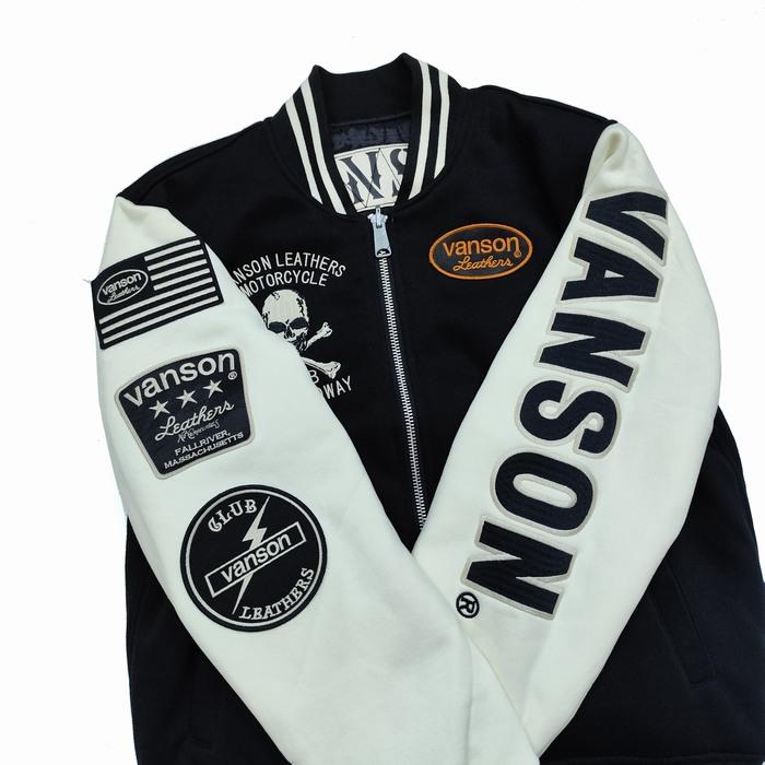 vanson スタジャン 黒/白　刺繍　XL VANSON（バンソン） リバーシブルスタジャン スカル キルティング