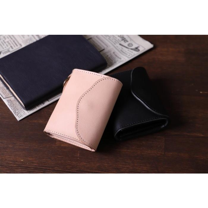 花山 財布 三つ折り コンパクト レザーウォレット ミドル w-111 花山 財布 三つ折り コンパクト レザーウォレット ミドル w-111