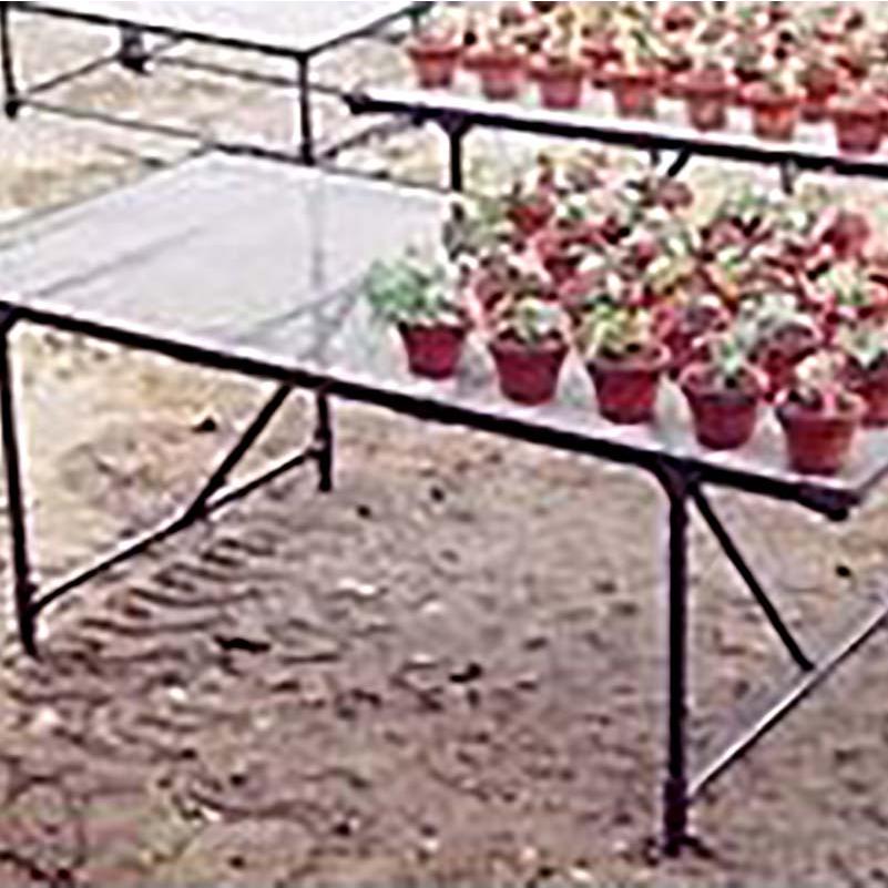 受注生産品 栽培棚 小 軽量 パイプテーブル (天面: 金網 メッシュ ) 矢崎化工 いちご 高設栽培 架台 花卉の 花台 ベンチ 作業台 カ施 個人宅配送不可 代引不可 |  | 02