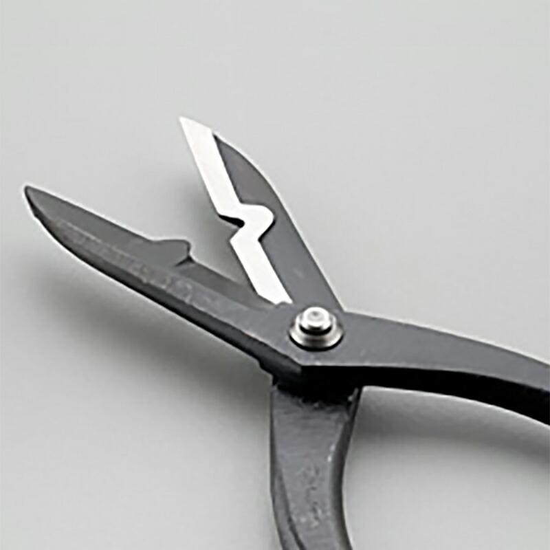 越の金鹿 金切鋏 リブ・プリント切鋏 411 金切ハサミ 作業工具 切断工具 トタン板 ガルバリウム鋼板 山 合わせて 切る 金鹿工具製作所 H |  | 02