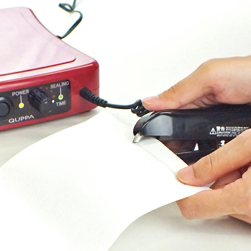 超音波溶着器リニアキュッパ L-QPB-01 バッテリー 充電式 ドットライン 袋 不織布 マルチ掛け 超音波 シーラー ホッチキス 針不要 朝日産業 オK 代引不可 |  | 06