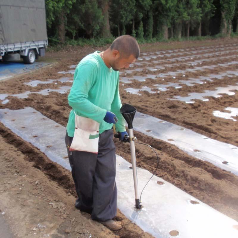 植えまき君 大粒播種器 播種 楽々 手持ち 槍木産業 うつぎ産業 カ施 代引不可 |  | 02