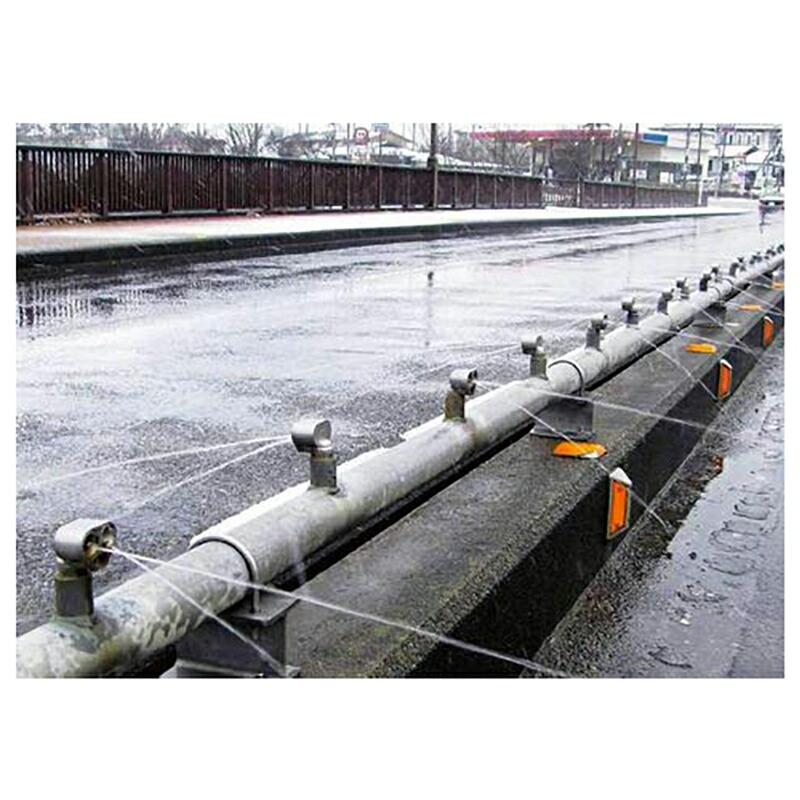 消雪ノズル 散水 業界唯一 個別調整機能付き 露出ノズル 埋設施工可 コンパクト WFC-2 縦型 穴 2.5 mm 角度 上下・左右 15度 接続口径 3/4B 浅野金属工業 アMD |  | 05