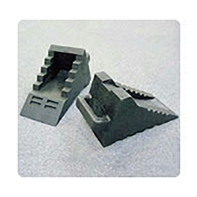 個人宅配送不可 リプラギ トラック用ストッパー 黒 H130×W118×L260 トラックやリフトの車輪止め 川瀬産業 共B 代引不可 | 