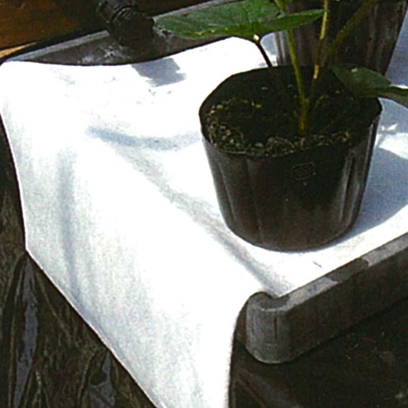 アクアベール 底面 給水マット SR130 厚さ1.3mm 120cm×50m 白 吸水マット のみ 育苗 いちご ベル開発 カ施 北海道不可 代引不可 | 