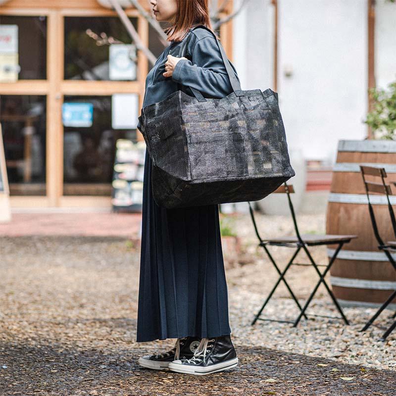 メッシュキャリーバッグ Mサイズ ブラック 45cm×35cm 約44L KR37 日本ワイドクロス エコバック レジャーバック タS 代引不可 |  | 01