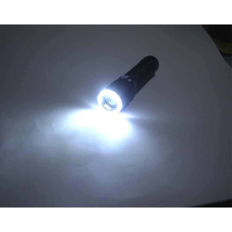 CREE XM-L T6 充電式 サーチライト ＆ トーチランタン 充電セット SK-7323 LED ハンドライト キャンプ アウトドア 防災 防犯 懐中電灯 釣り 渋Y H |  | 02