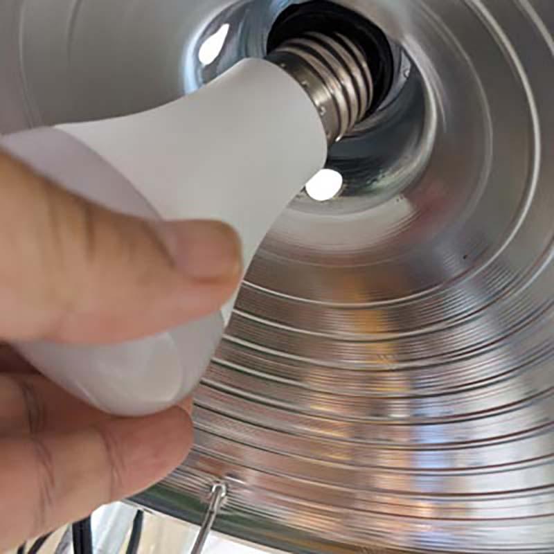 植物育成ライト LED電球 BULB&PAR 口金E26 LPL09WB3K 3600K 白色LED