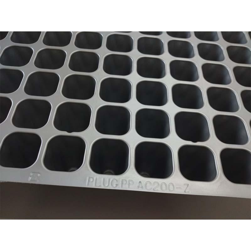 100枚 プラグトレー 銀 200穴 Z リブなし 300×589mm ポリプロピレン 国産 全農タイプ 育苗トレー アンドウケミカル サT 個人宅配送不可 代引不可 | 