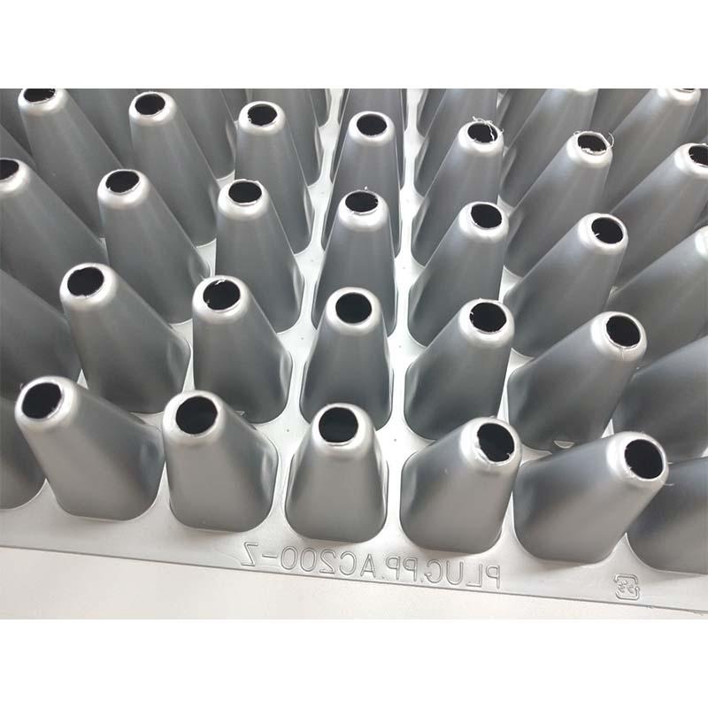 100枚 プラグトレー 銀 200穴 Z リブなし 300×589mm ポリプロピレン 国産 全農タイプ 育苗トレー アンドウケミカル サT 個人宅配送不可 代引不可 |  | 02