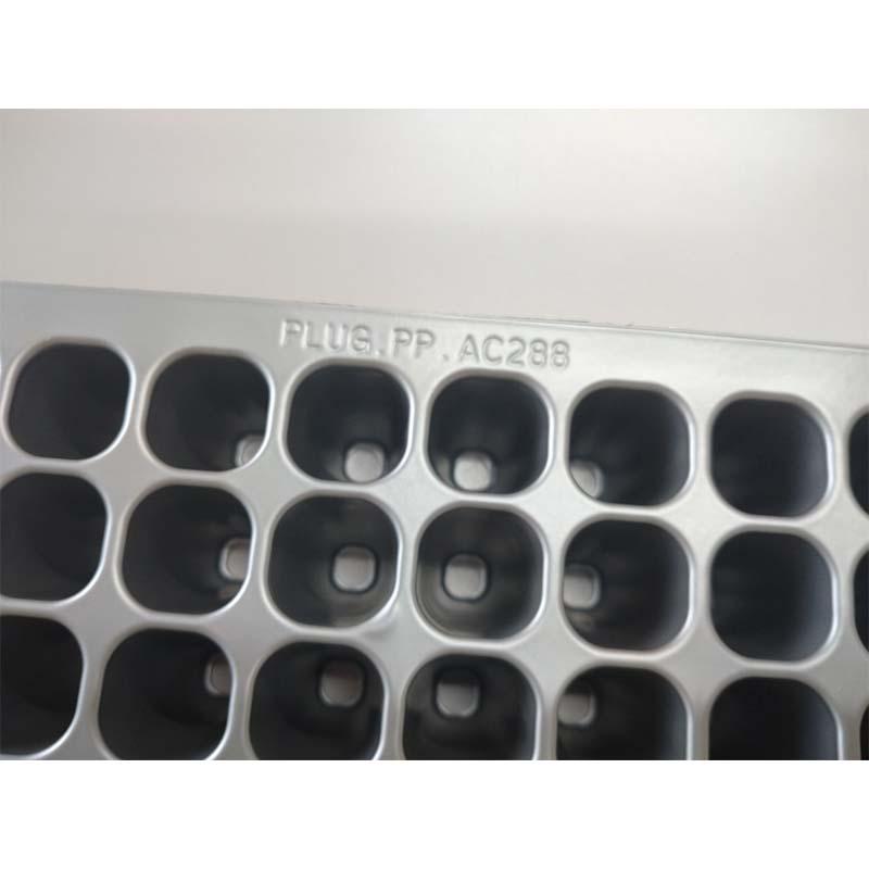 100枚 プラグトレー 銀 288穴 リブなし 300×589mm ポリプロピレン 国産 全農タイプ 育苗トレー トレイ アンドウケミカル サT 個人宅配送不可 代引不可 |  | 01