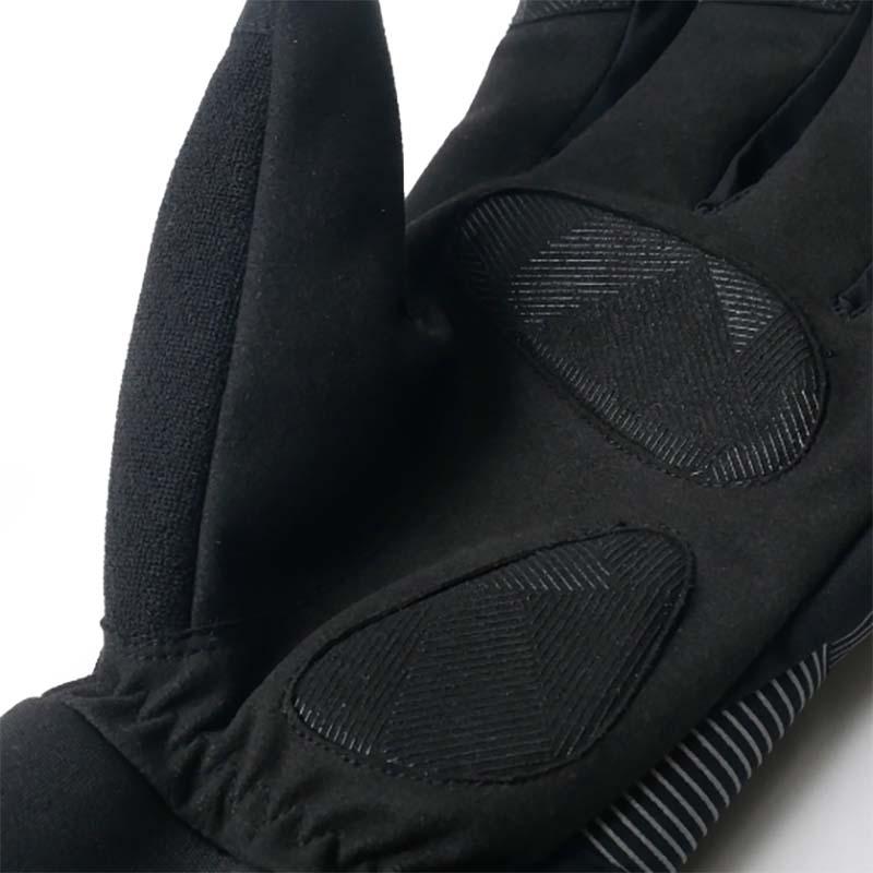 手袋 軽量防水防寒フリースグローブ FT-355411 黒 グローブ 防寒手袋 防水 保温 すべり止め 作業 アウトドア カヴァーワーク D |  | 04