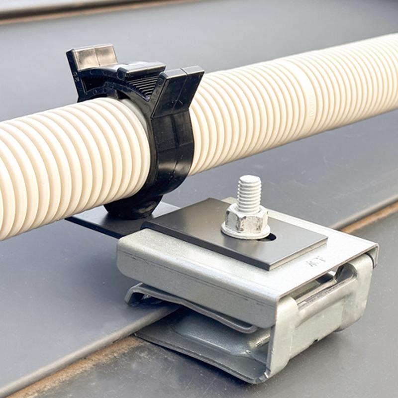 屋根用PF管支持金具 Z型プレート 3枚入 高耐食鋼板 PTPF-ZPL Pクリップ