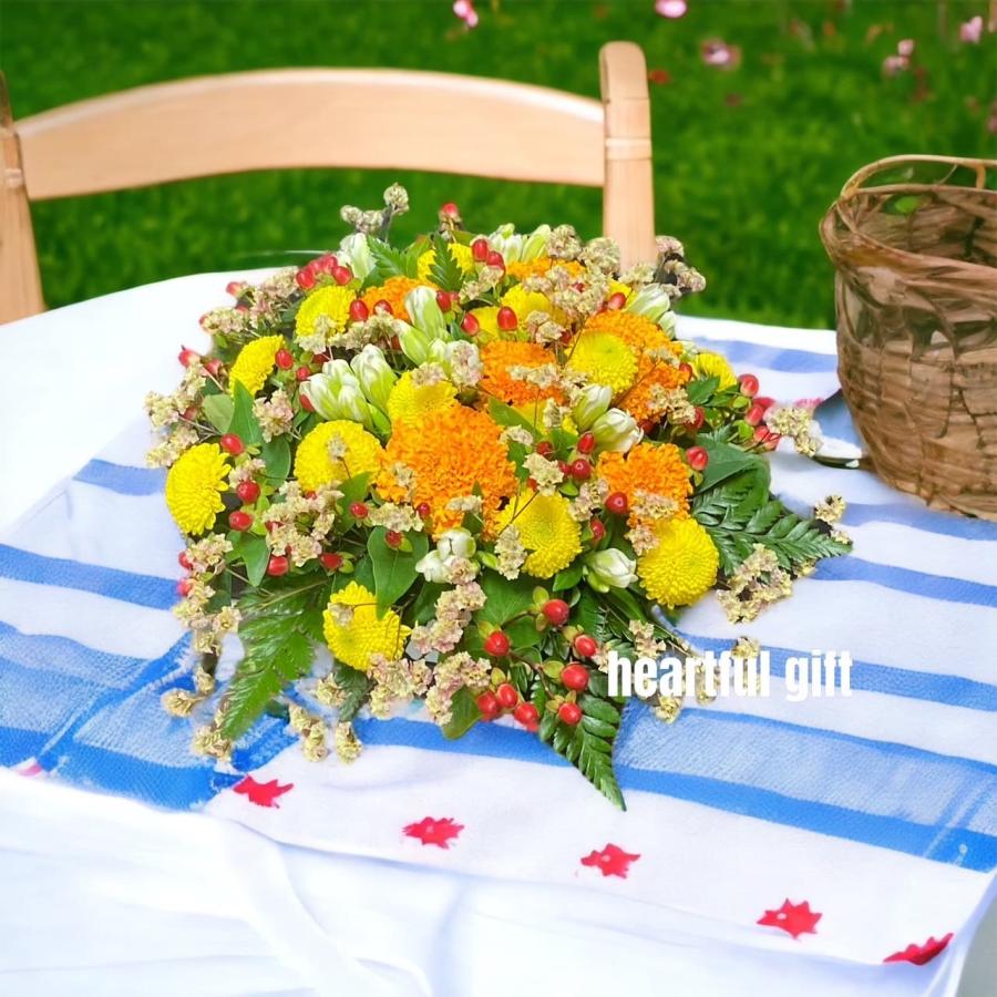 お悔み お供え カーネーション ビタミンカラー 生花 アレンジメント 5000円 おしゃれ 現代風 仏花 枕花 命日 法事 一周忌 四十九日 新盆 洋花 送料無料　 |  | 13