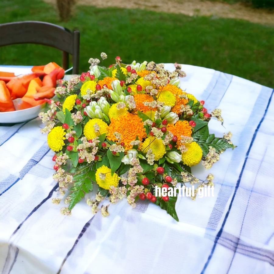 お悔み お供え カーネーション ビタミンカラー 生花 アレンジメント 5000円 おしゃれ 現代風 仏花 枕花 命日 法事 一周忌 四十九日 新盆 洋花 送料無料　 |  | 08