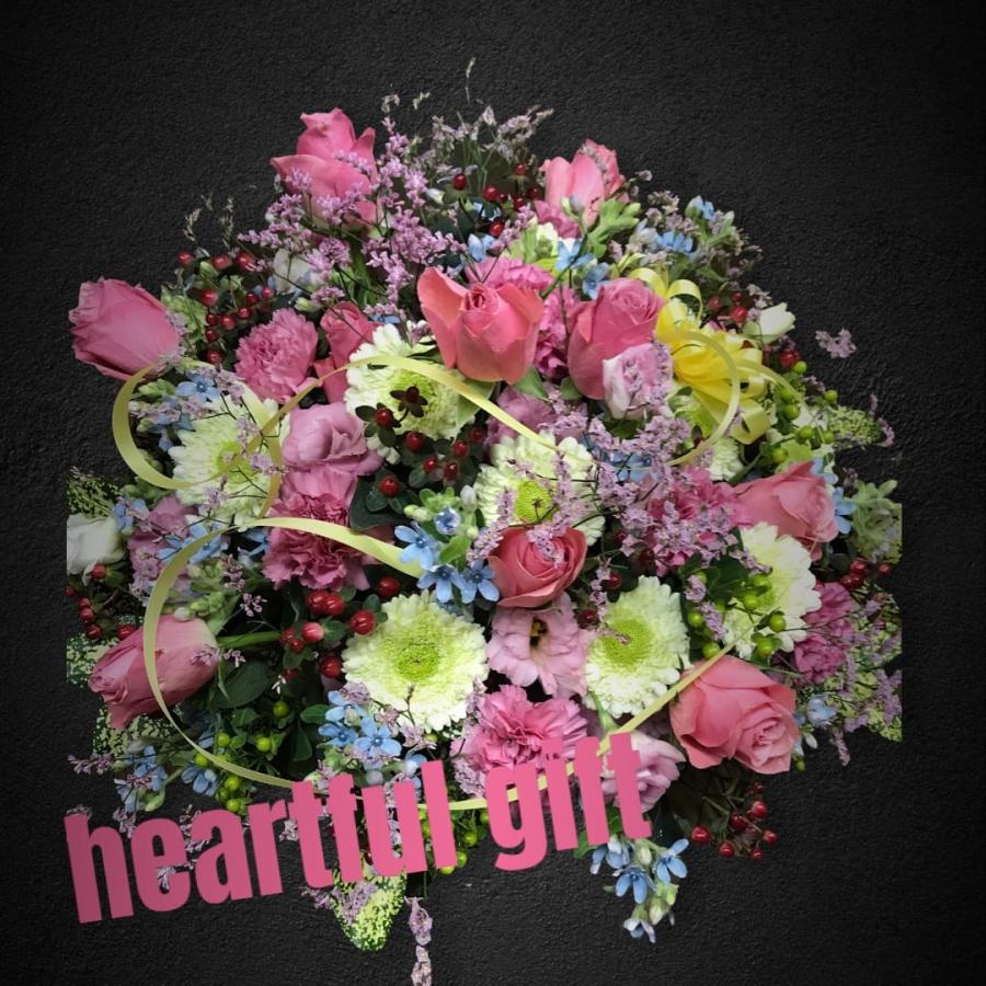 お悔み お供え ピンクバラ 生花 アレンジメント 11000円 おしゃれ 現代風 仏花 枕花 命日 法事 一周忌 四十九日 新盆 洋花 送料無料 クール便 |  | 07
