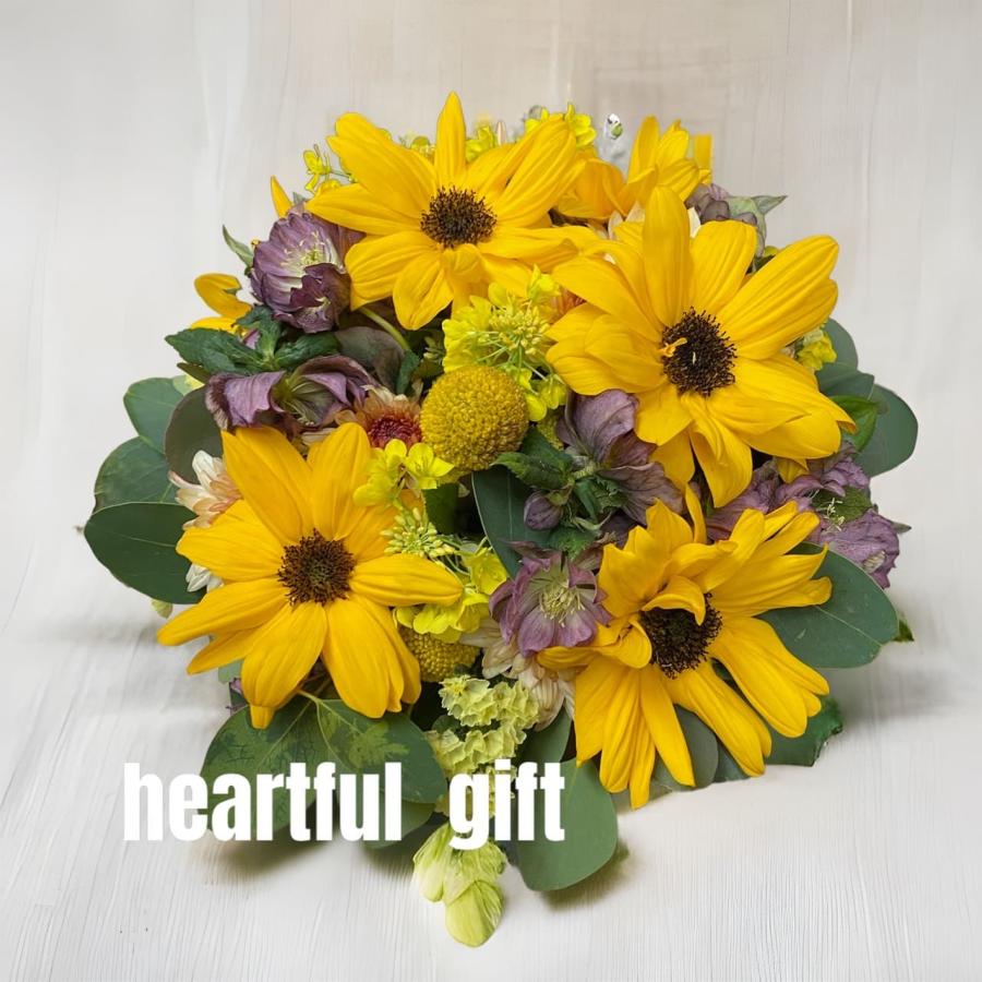 お悔み お供え ひまわり 生花 アレンジメント ペット 4400円 おしゃれ 現代風 仏花 枕花 命日 法事 一周忌 四十九日 新盆 洋花 送料無料 クール便 | 