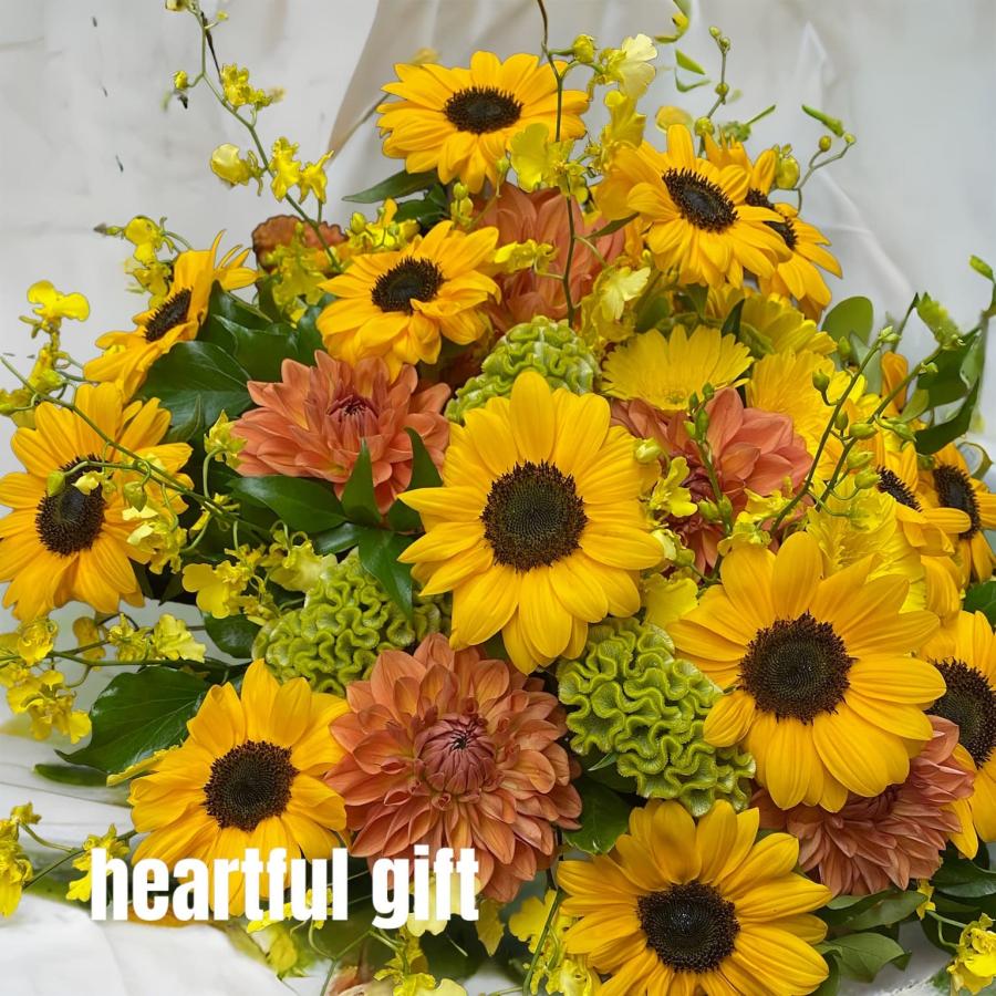 お悔み お供え ひまわり 生花 アレンジメント 8800円 おしゃれ 現代風 仏花 枕花 命日 法事 一周忌 四十九日 新盆 洋花 送料無料　クール便 |  | 01