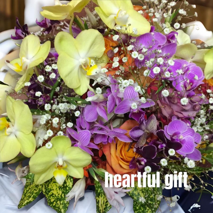 お悔み お供え 胡蝶蘭 生花 アレンジメント 11000円 おしゃれ 現代風 仏花 枕花 命日 法事 一周忌 四十九日 新盆 洋花 送料無料 クール便 メッセージカード無料 |  | 02