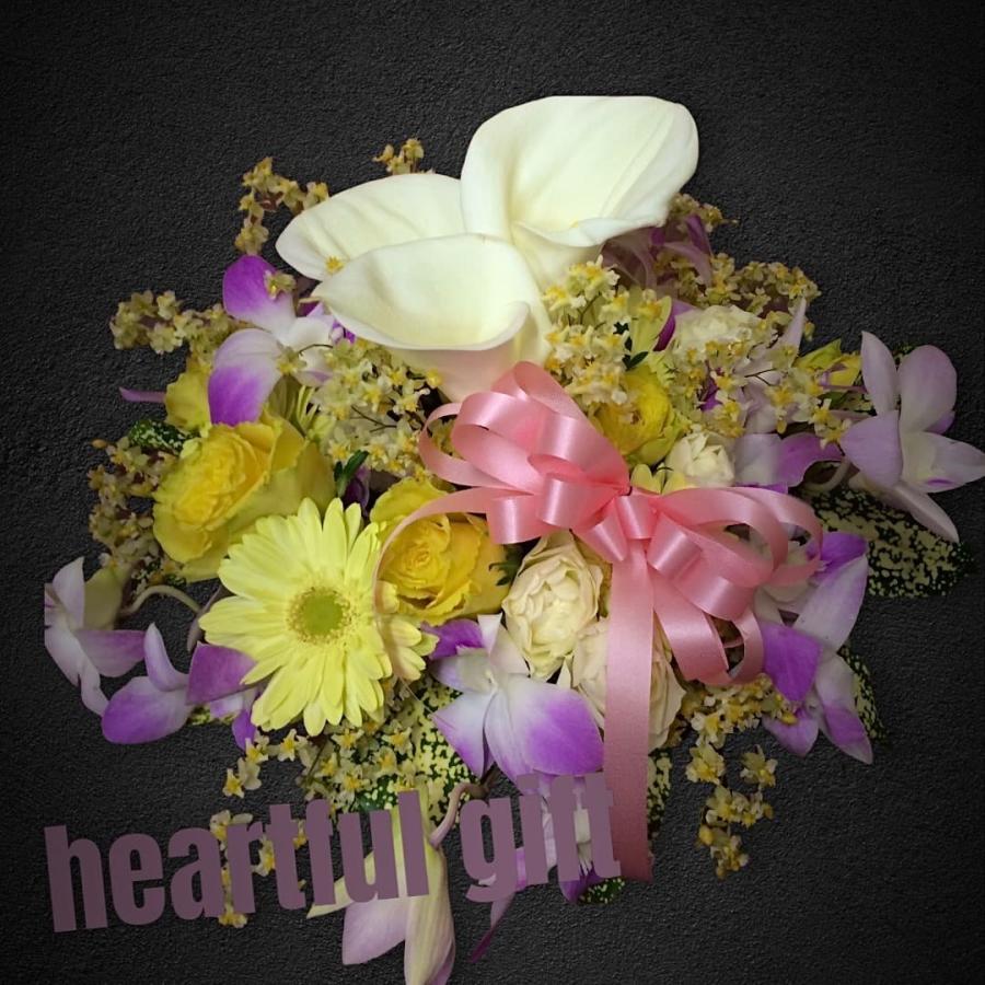 お悔み お供え カラー 生花 アレンジメント 6600円 おしゃれ 現代風 仏花 枕花 命日 法事 一周忌 四十九日 新盆 洋花 送料無料　クール便 |  | 09