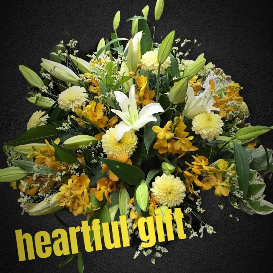 お悔み お供え ユリ 黄色系 生花 アレンジメント 11000円 おしゃれ 現代風 仏花 枕花 命日 法事 一周忌 四十九日 新盆 洋花 送料無料 クール便 |  | 11