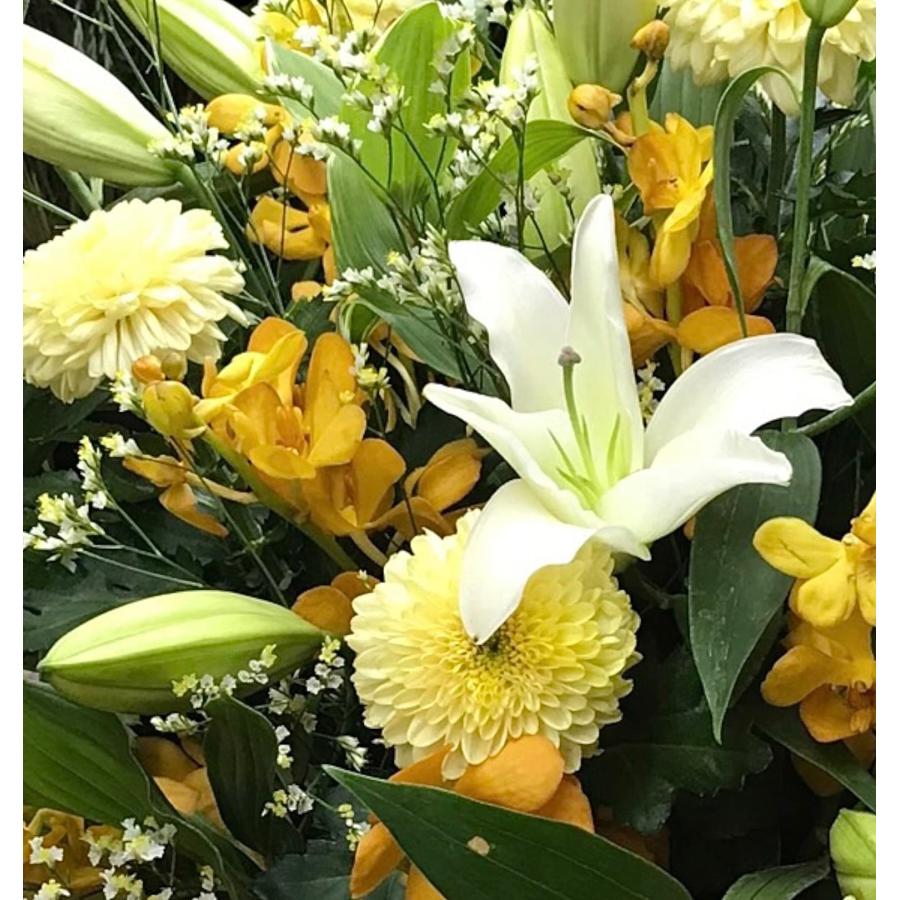 お悔み お供え ユリ 黄色系 生花 アレンジメント 11000円 おしゃれ 現代風 仏花 枕花 命日 法事 一周忌 四十九日 新盆 洋花 送料無料 クール便 |  | 07