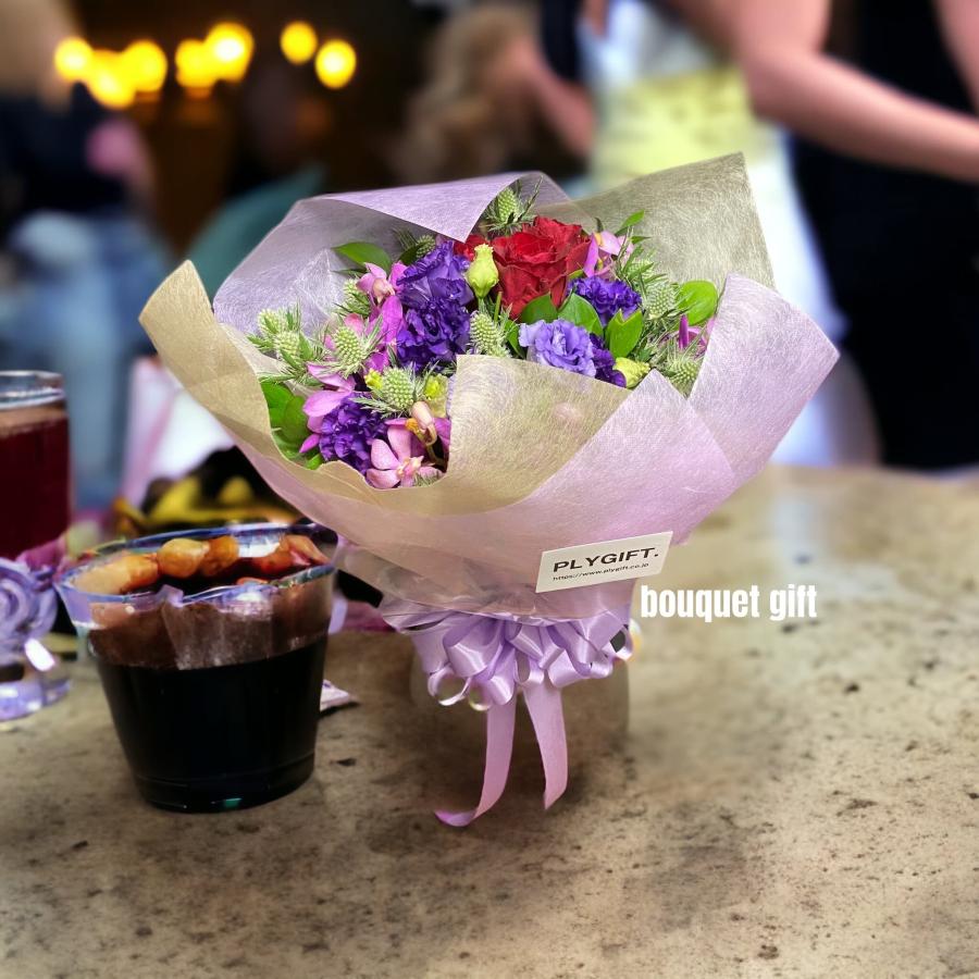 花束 ボリューム大 お誕生日 プレゼント 紫系 送別会 女性 母の日 退職