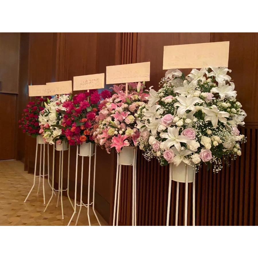 スタンド花 東京ドーム 日本武道館 ボリューム大 コンサート 祝花 ライブ 胡蝶蘭 楽屋花 1段 2段 |  | 09