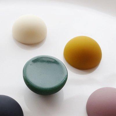 カボション ハンドメイドパーツ マットカラーのラウンドカボション  