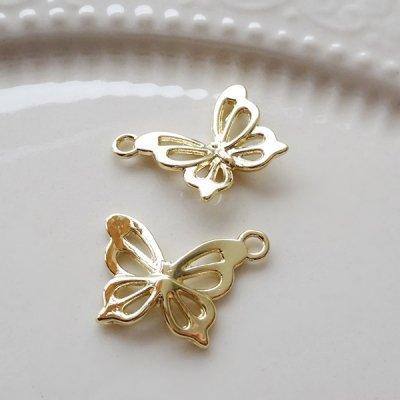 チャーム ハンドメイド材料 金属パーツ 上品な可愛い蝶のチャーム 2個 