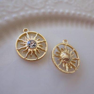 チャーム ハンドメイド材料 金属パーツ キラキラ太陽チャーム 2個