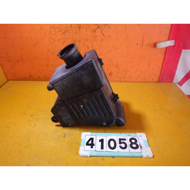 41058 ヤマハ 1JR-3408〜 SR400 '99 3HTA 純正 エアクリーナーボックス
