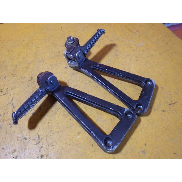 50692 カワサキ ZR250A-036〜 バリオス '93 1型 純正 タンデムステップ