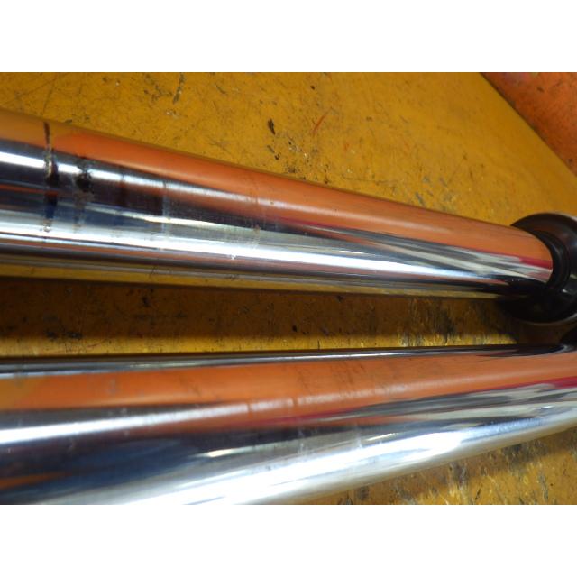 むに 53038 ホンダ MC10-103〜 GB250クラブマン '84 初期型 純正 フロント