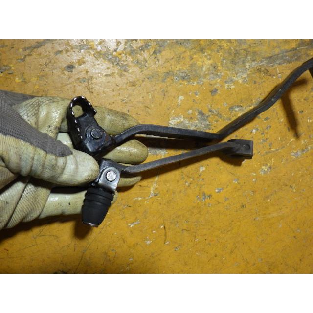 54597 スズキ SH42A-115〜 ジェベル200 '00 純正 ブレーキペダル