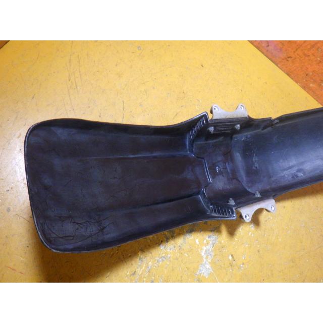 54676 ヤマハ 2JL-035〜 TW200 '96 純正 フロントフェンダー 割れ無